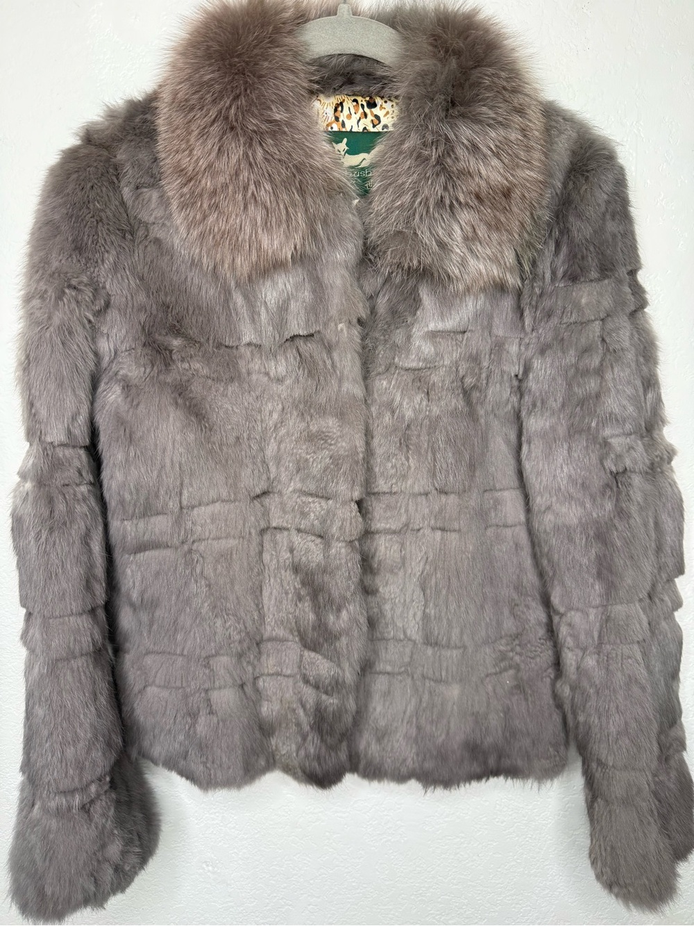 Luxury Gray Fur Jacket with Plush Collar - authentic! Women size S